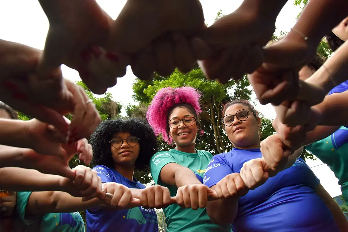 Brazilian youth leaders featured in this photograph are part of a UN Women programme on sport as a powerful tool for social transformation and empowerment. 